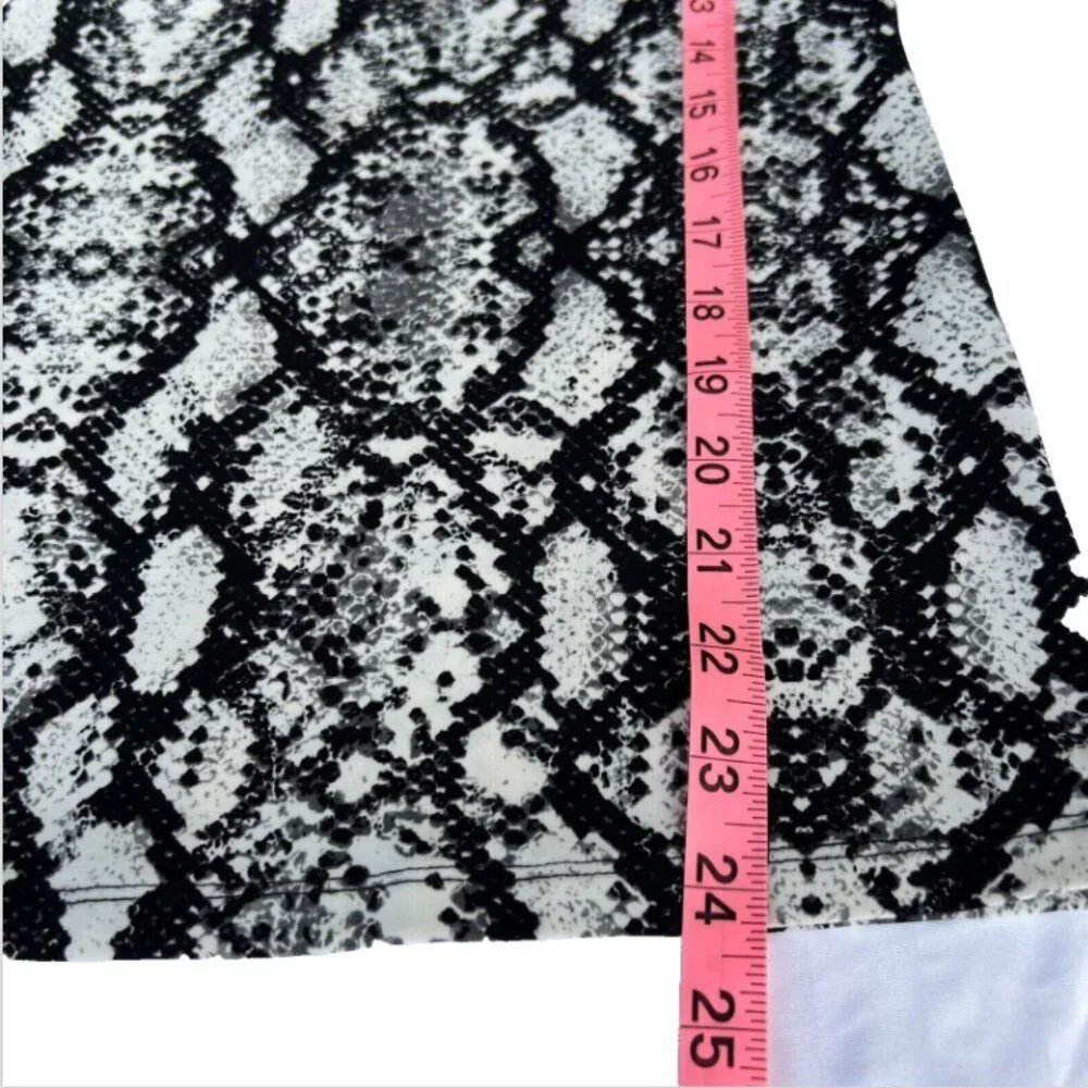 Calvin Klein - Purple Black and White Snake Print Keyhole Tank Top M/L - Picture 14 of 14